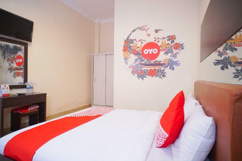 Urbanview Hotel Nugraha Palembang By Reddoorz Экстерьер фото